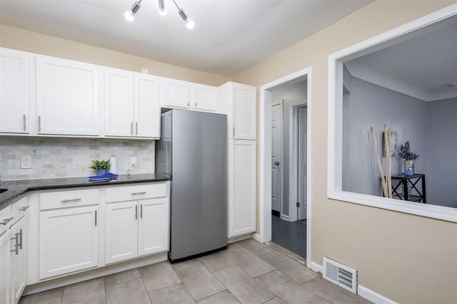 2108 E 4th Street, Royal Oak, MI 48067