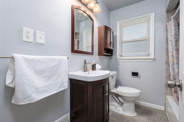 2108 E 4th Street, Royal Oak, MI 48067