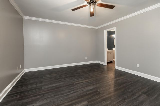 6016 IVAWOOD DR, Bartlett, TN 38134