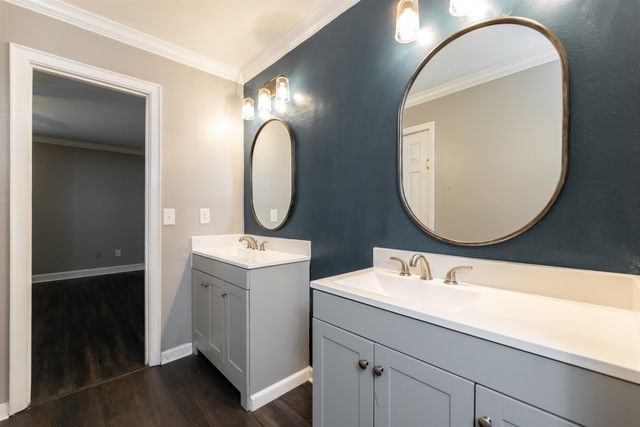 6016 IVAWOOD DR, Bartlett, TN 38134