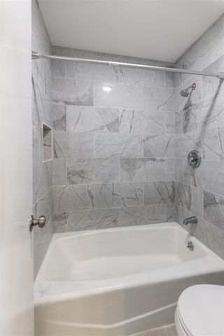 6016 IVAWOOD DR, Bartlett, TN 38134