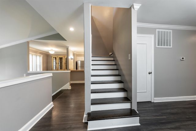 6016 IVAWOOD DR, Bartlett, TN 38134