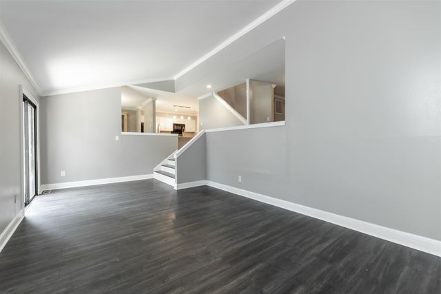 6016 IVAWOOD DR, Bartlett, TN 38134