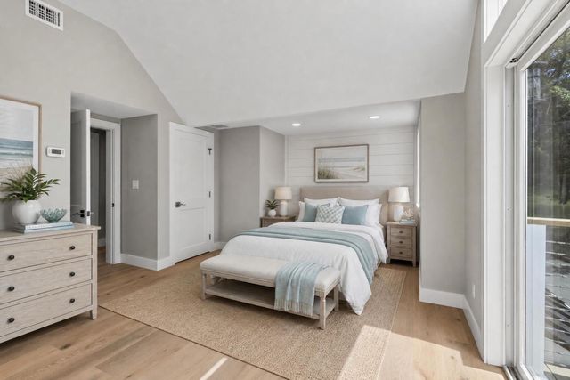 10 Vesper Avenue, Falmouth, MA 02540
