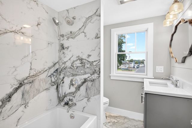 10 Vesper Avenue, Falmouth, MA 02540