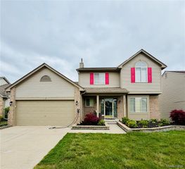 46758 Creeks Bend, Canton, MI 48188