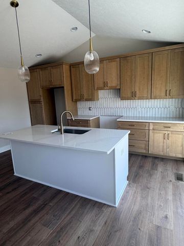 729 Chloe Jane Avenue, Portage, MI 49024