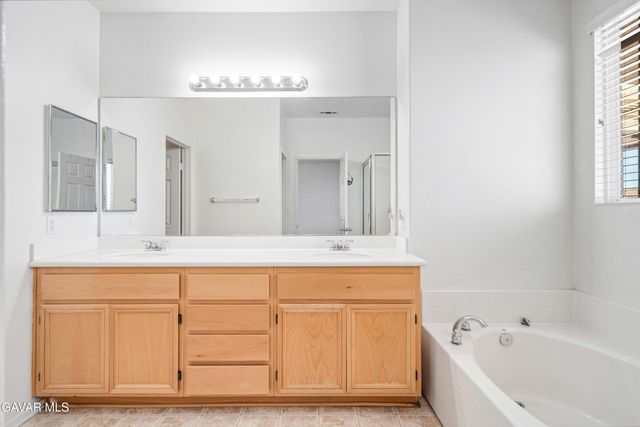 42955 Carpenter Drive, Lancaster, CA 93535
