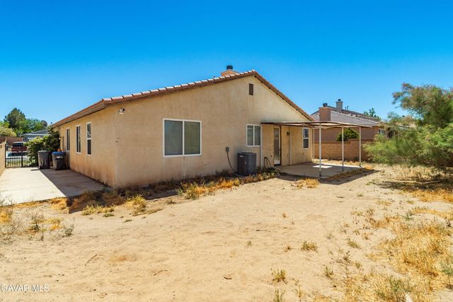 42955 Carpenter Drive, Lancaster, CA 93535