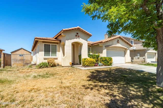 42955 Carpenter Drive, Lancaster, CA 93535