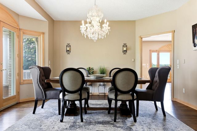 8148 Ithaca Lane N, Maple Grove, MN 55311