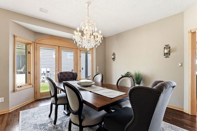 8148 Ithaca Lane N, Maple Grove, MN 55311