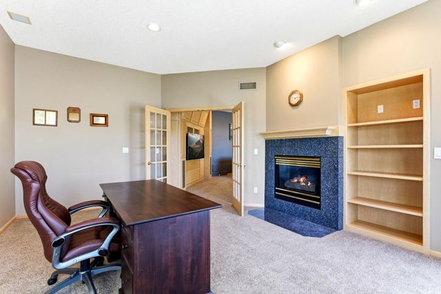 8148 Ithaca Lane N, Maple Grove, MN 55311