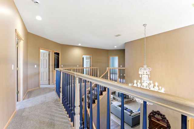 8148 Ithaca Lane N, Maple Grove, MN 55311