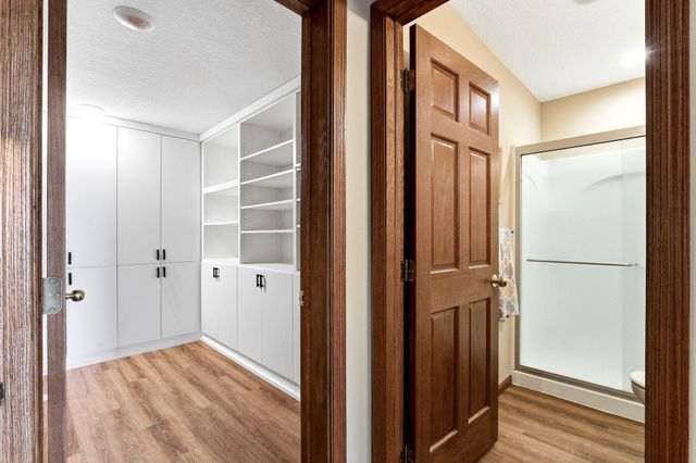 8148 Ithaca Lane N, Maple Grove, MN 55311