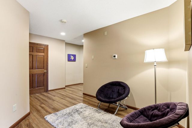 8148 Ithaca Lane N, Maple Grove, MN 55311