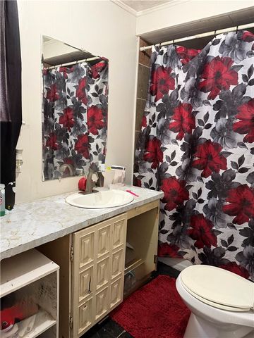 70 Veazie Street, Providence, RI 02908