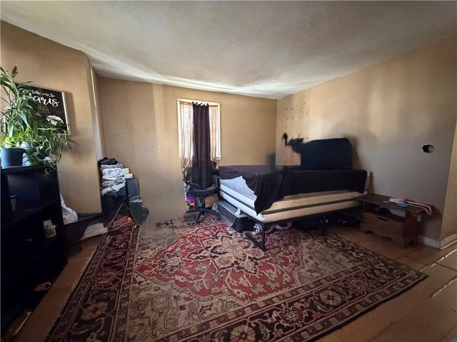 70 Veazie Street, Providence, RI 02908