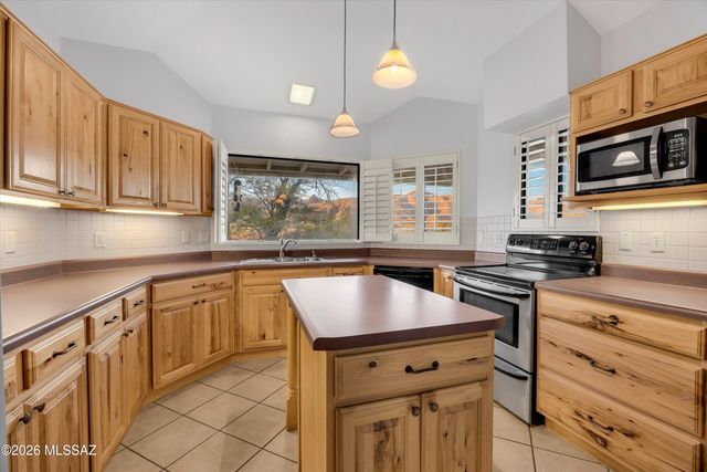 9912 E Mount Pleasant Drive, Tucson, AZ 85749