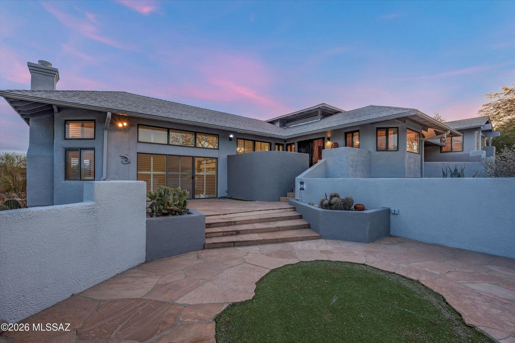 Image 3 of property listing at 9912 E Mount Pleasant Drive, Tucson, AZ 85749