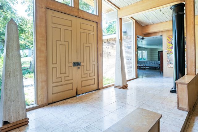 10706 Royal Park Drive, Dallas, TX 75230