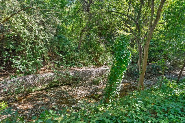 10706 Royal Park Drive, Dallas, TX 75230