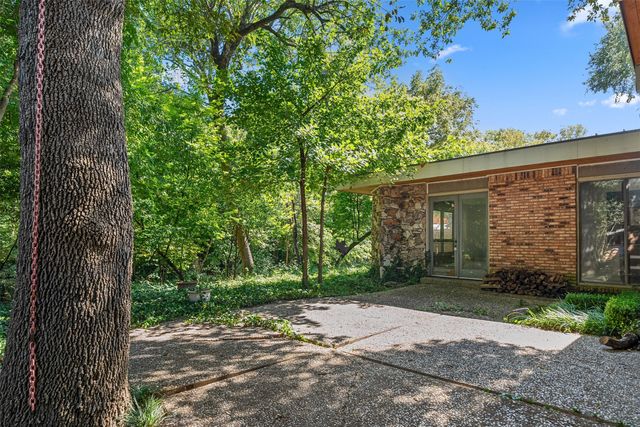 10706 Royal Park Drive, Dallas, TX 75230