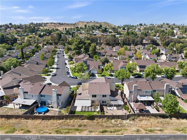 16722 Shinedale Drive, Canyon Country, CA 91387