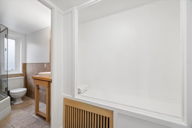 7208 OAK Avenue 2SE, River Forest, IL 60305