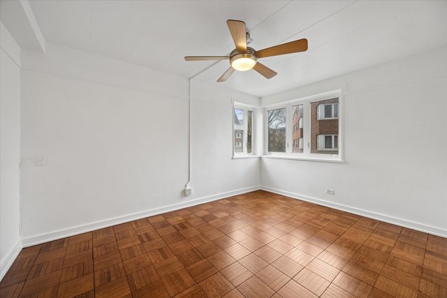 7208 OAK Avenue 2SE, River Forest, IL 60305