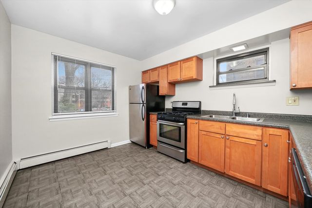 311 Sherman Avenue 2C, Evanston, IL 60202