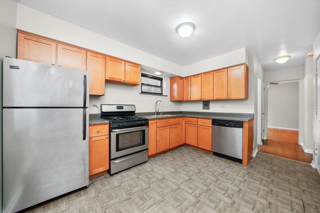 311 Sherman Avenue 2C, Evanston, IL 60202
