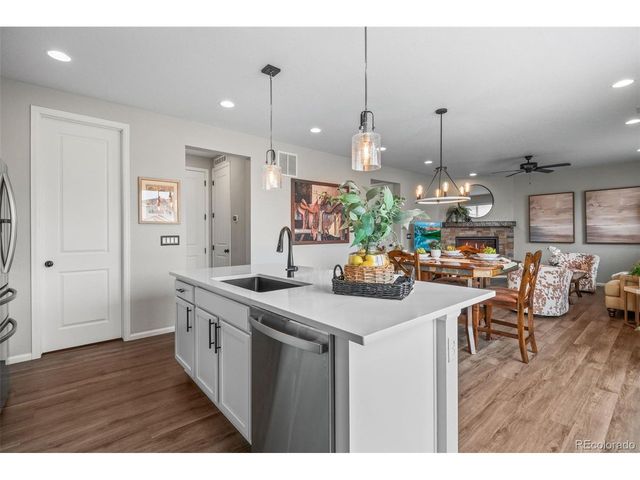 1705 Gareth Ln, Castle Rock, CO 80104