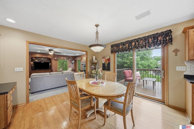 1930 Davenport Drive, Lincoln, NE 68512