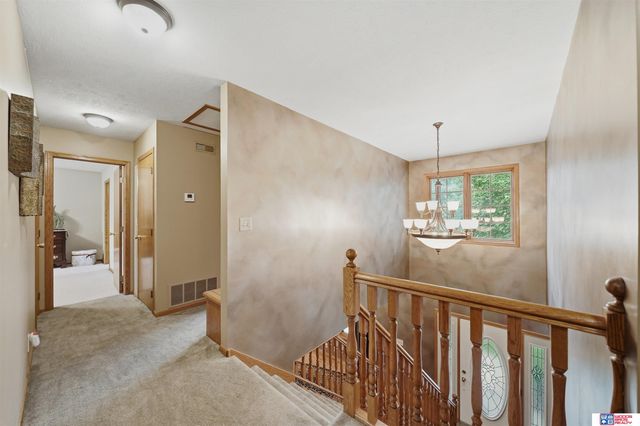 1930 Davenport Drive, Lincoln, NE 68512