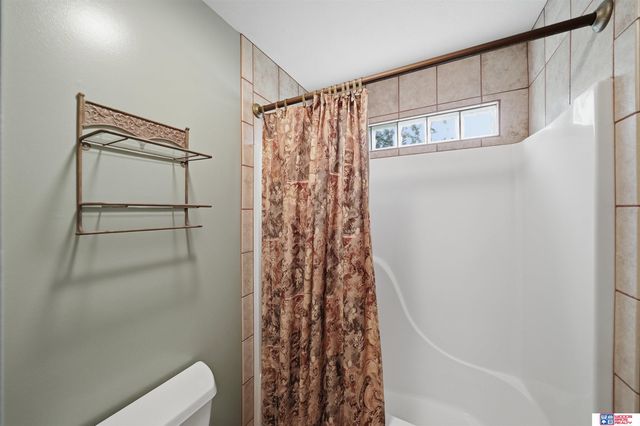 1930 Davenport Drive, Lincoln, NE 68512