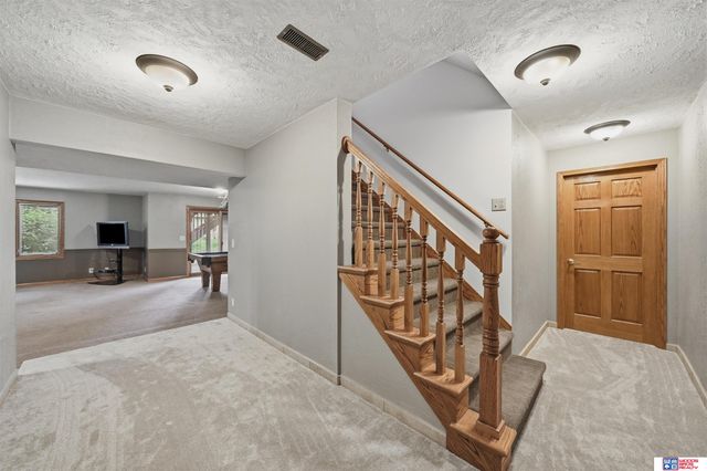 1930 Davenport Drive, Lincoln, NE 68512