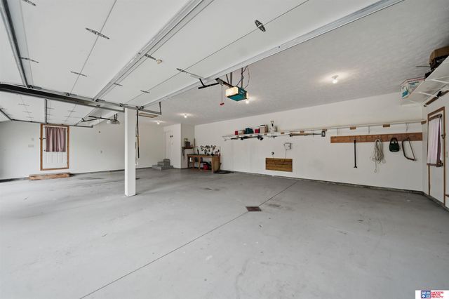 1930 Davenport Drive, Lincoln, NE 68512