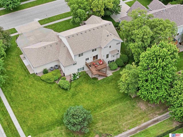 1930 Davenport Drive, Lincoln, NE 68512