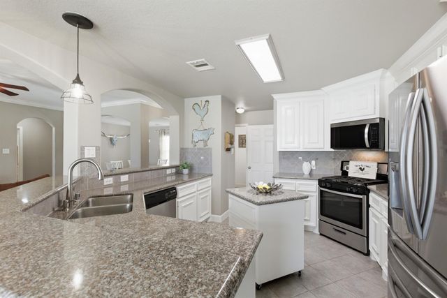 11310 Aaron Way, Needville, TX 77461