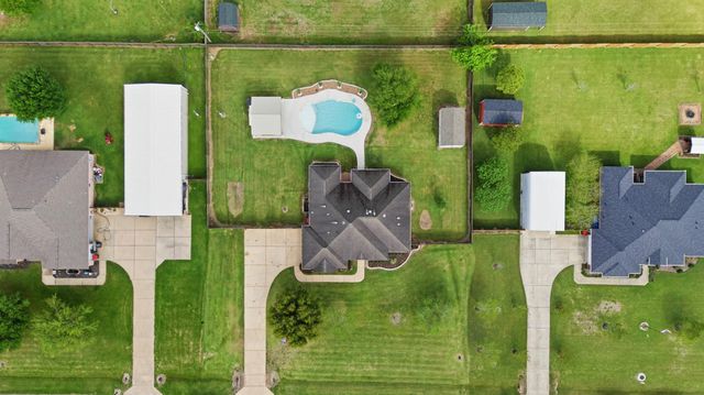 11310 Aaron Way, Needville, TX 77461