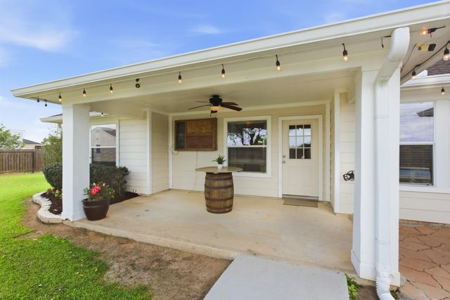 11310 Aaron Way, Needville, TX 77461