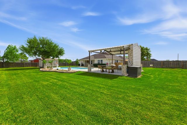 11310 Aaron Way, Needville, TX 77461