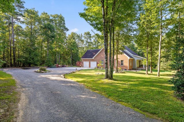 692 Clear Brooks Drive, Signal Mountain, TN 37377