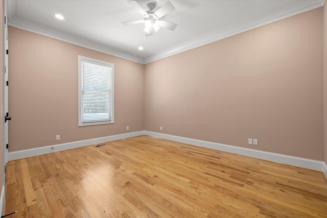 692 Clear Brooks Drive, Signal Mountain, TN 37377