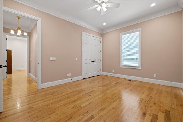 692 Clear Brooks Drive, Signal Mountain, TN 37377