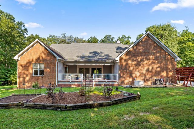 692 Clear Brooks Drive, Signal Mountain, TN 37377