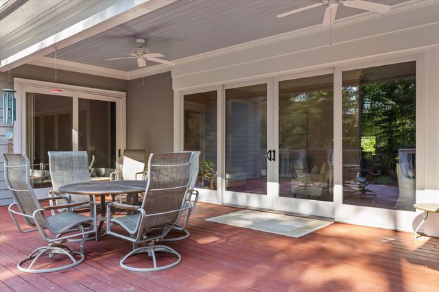 692 Clear Brooks Drive, Signal Mountain, TN 37377