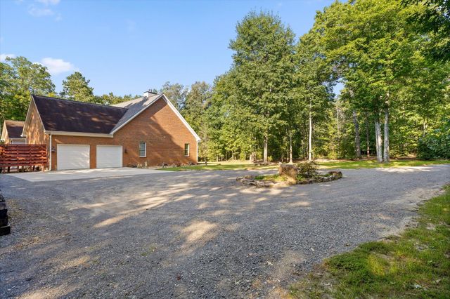 692 Clear Brooks Drive, Signal Mountain, TN 37377