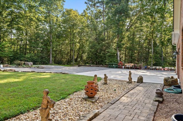 692 Clear Brooks Drive, Signal Mountain, TN 37377